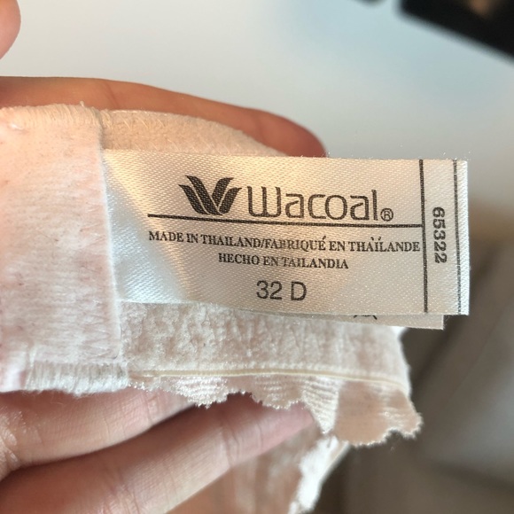 NWOT Wacoal Lace Underwire Bra in Blush Pink Size 32D - Picture 5 of 5